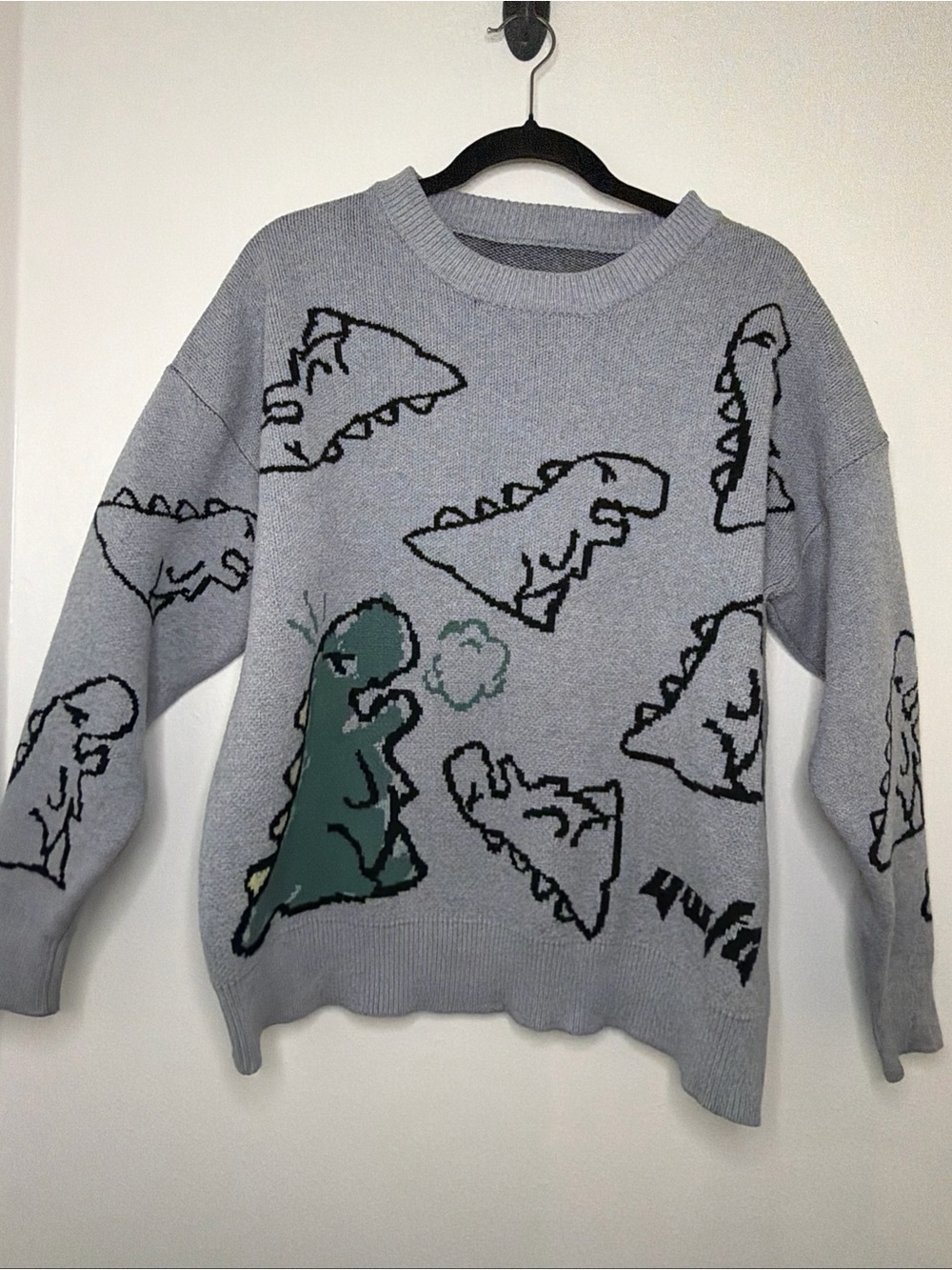 Y2K Grey Harajuku-style cartoon dinosaur knit sweater size M